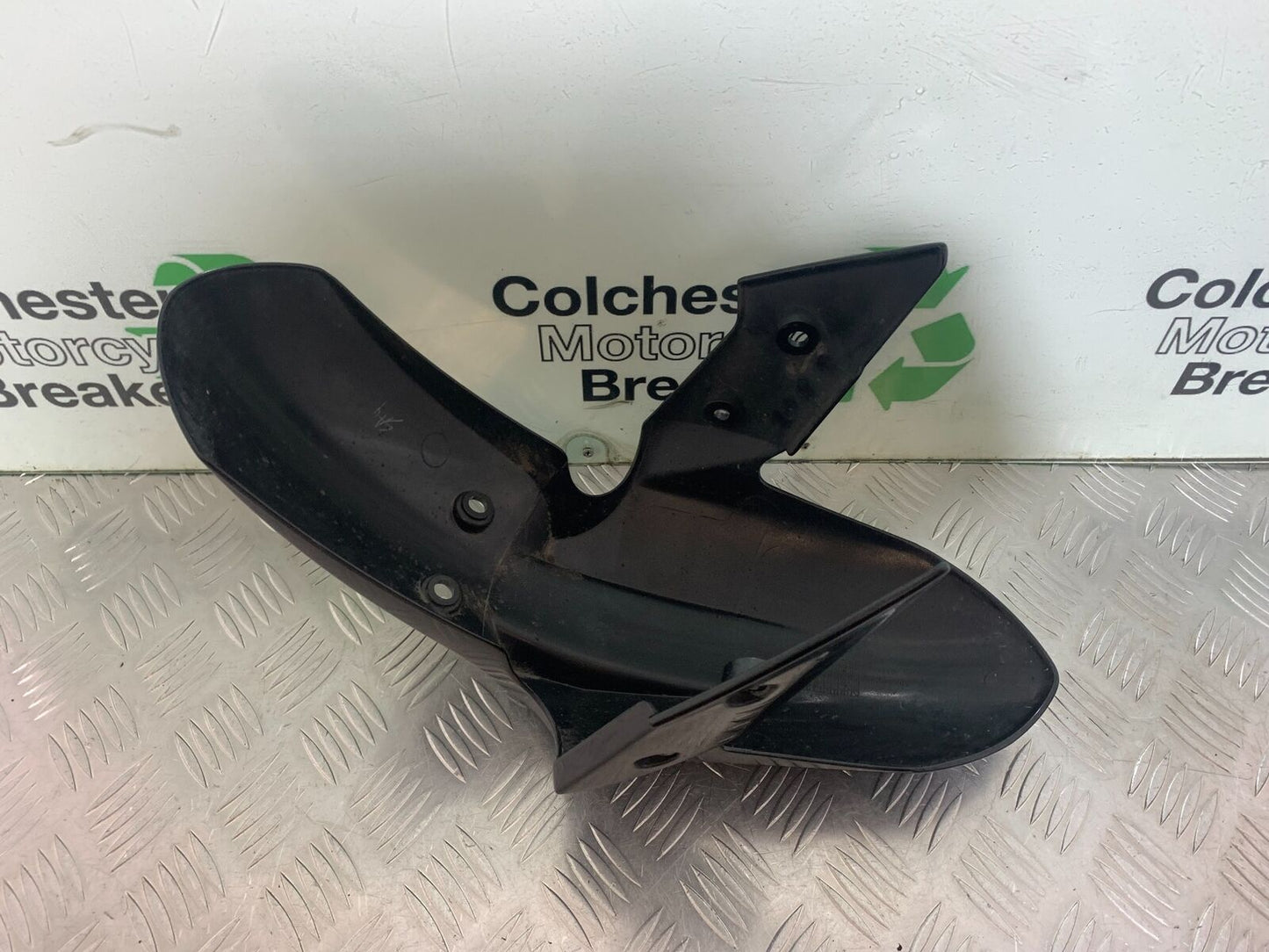 KAWASAKI Z300 ER300 FRONT MUDGUARD YEAR 2016-2018 (CMB1056)