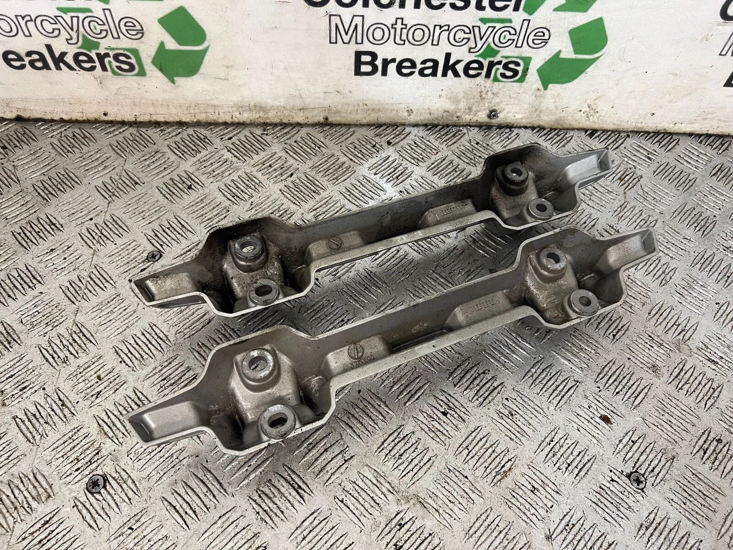 TRIUMPH TIGER 1200 EXPLORER PANNIER BRACKETS YEAR 2012-2015 (STOCK 901)