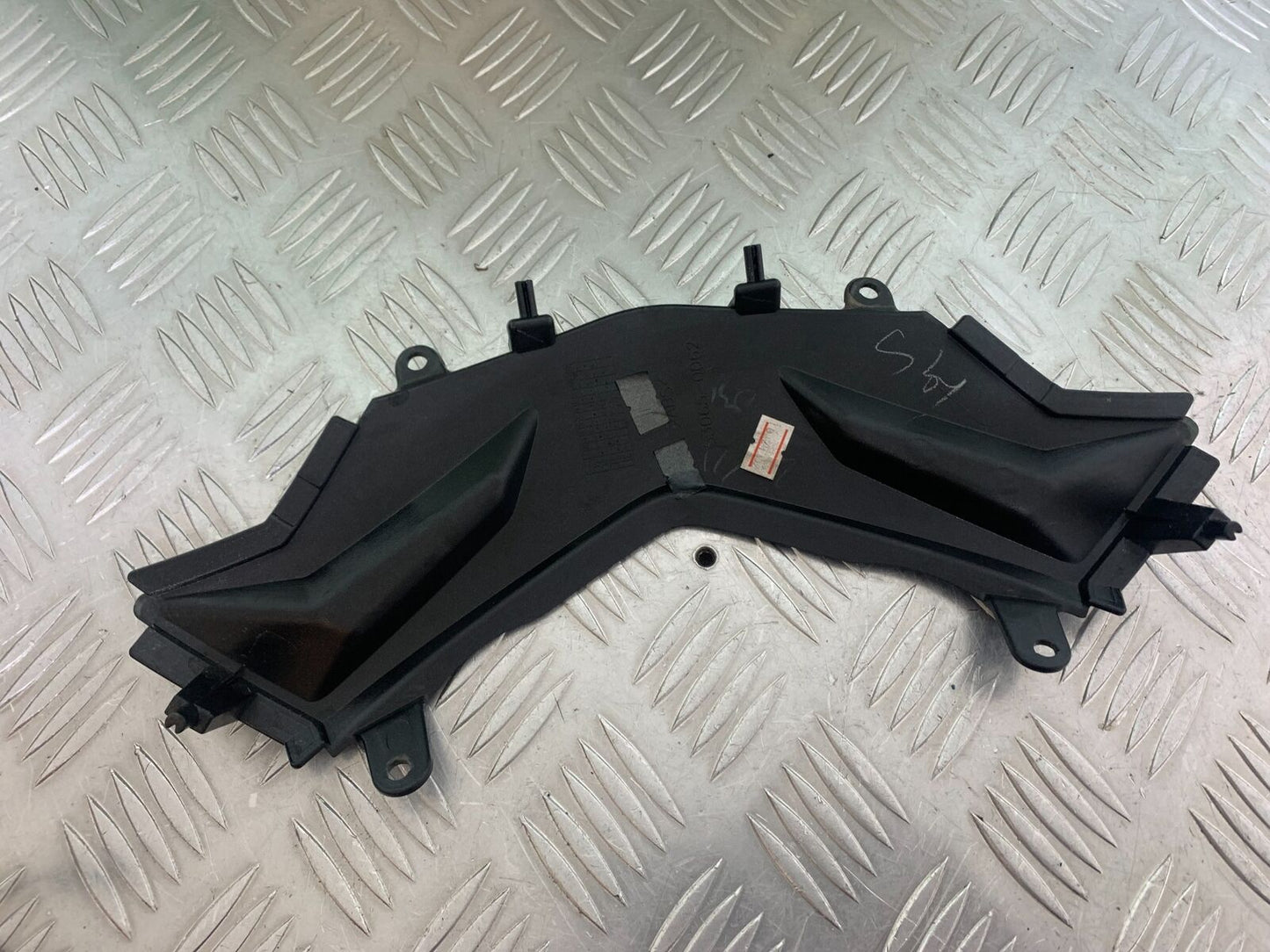 KAWASAKI Z300 ER300 TOP FAIRING INFILL COVER YEAR 2016-2018 (CMB1056)