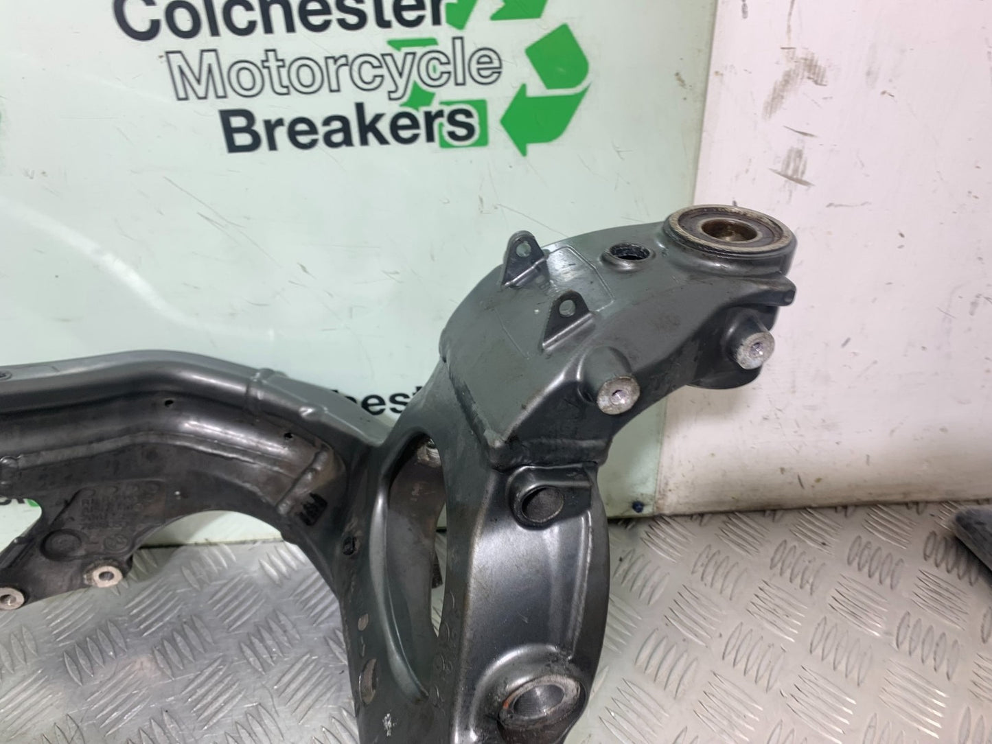 BMW K1300 S K 1300 S FRAME REG LOG BOOK YEAR 2009-16 (CMB1216)