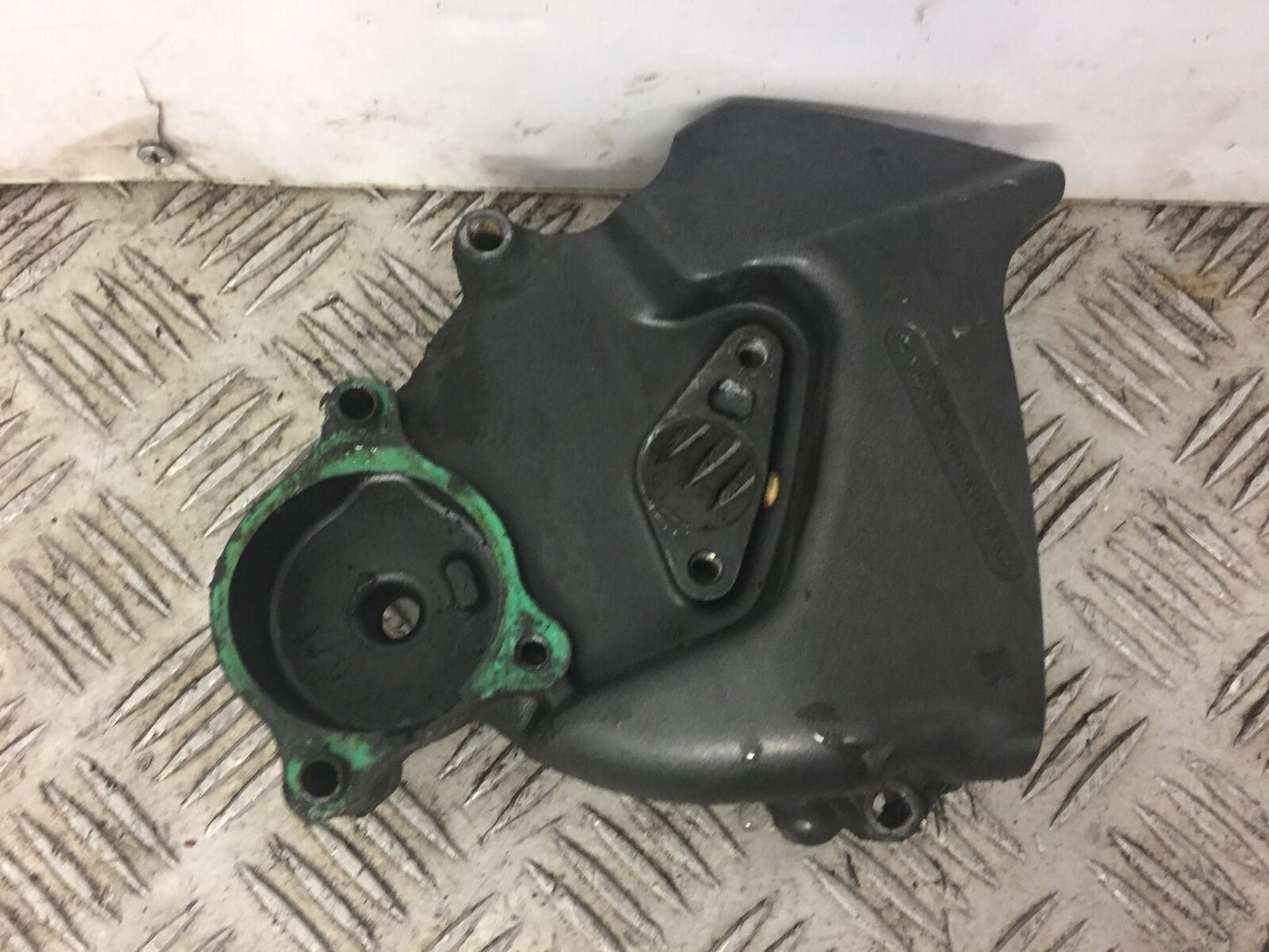 HONDA VFR800 VFR 800 SPROCKET COVER YEAR 1998-2001 (PRE V-TEC)