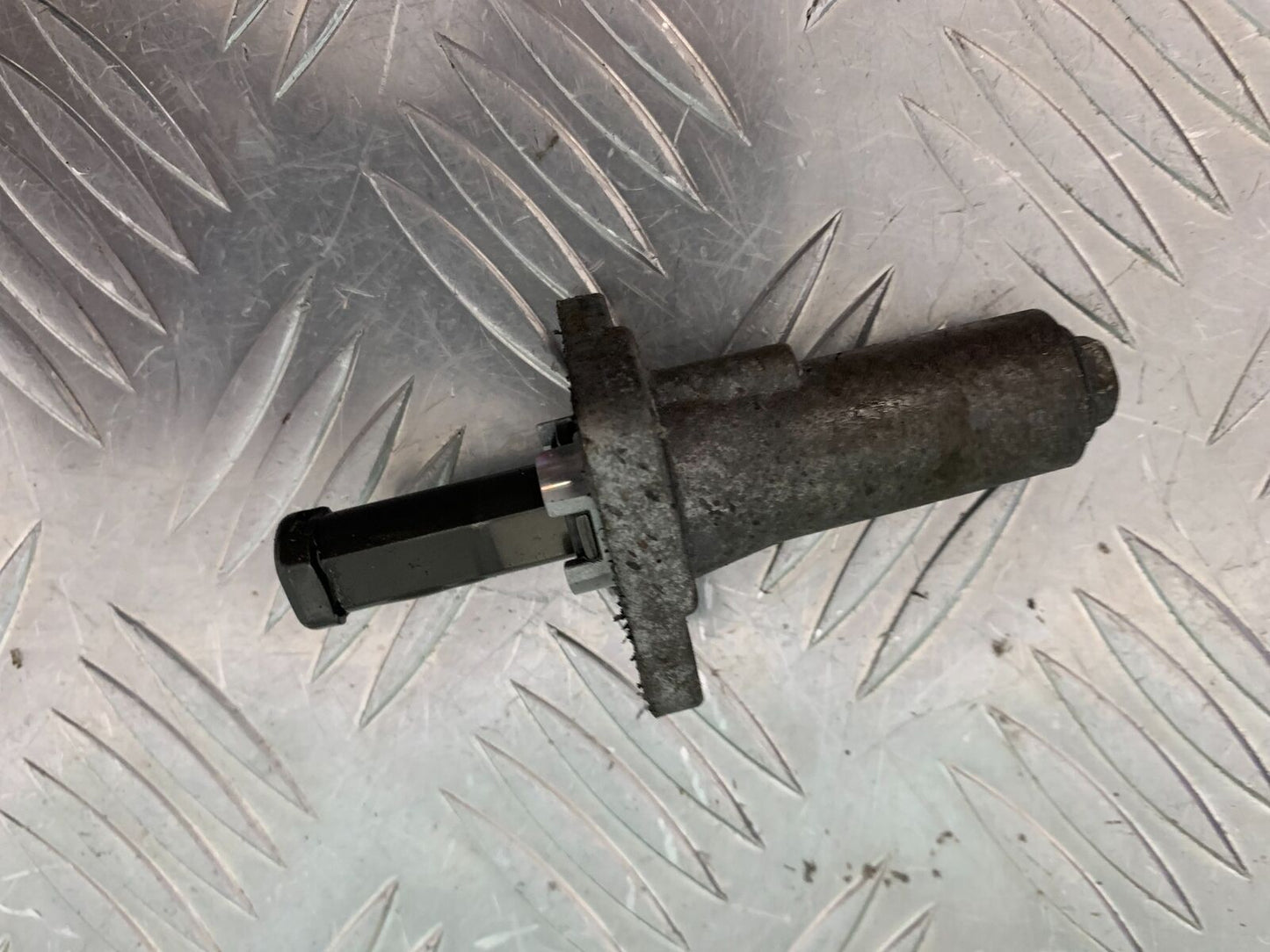 YAMAHA YBR125 YBR 125 CAMCHAIN TENSIONER YEAR 2011 (STOCK 361)