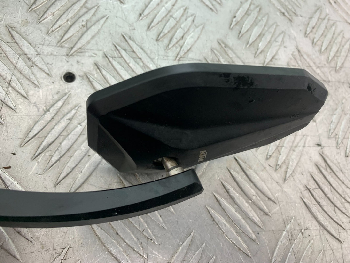 KTM 1290 SUPER DUKE R BRACKETS & COVERS YEAR 2020-2024 (CMB1272)