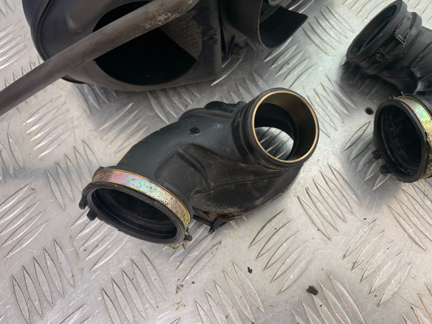 HONDA VT1100 C SHADOW SPIRIT AIR BOX 2002-2003 (CMB1035)