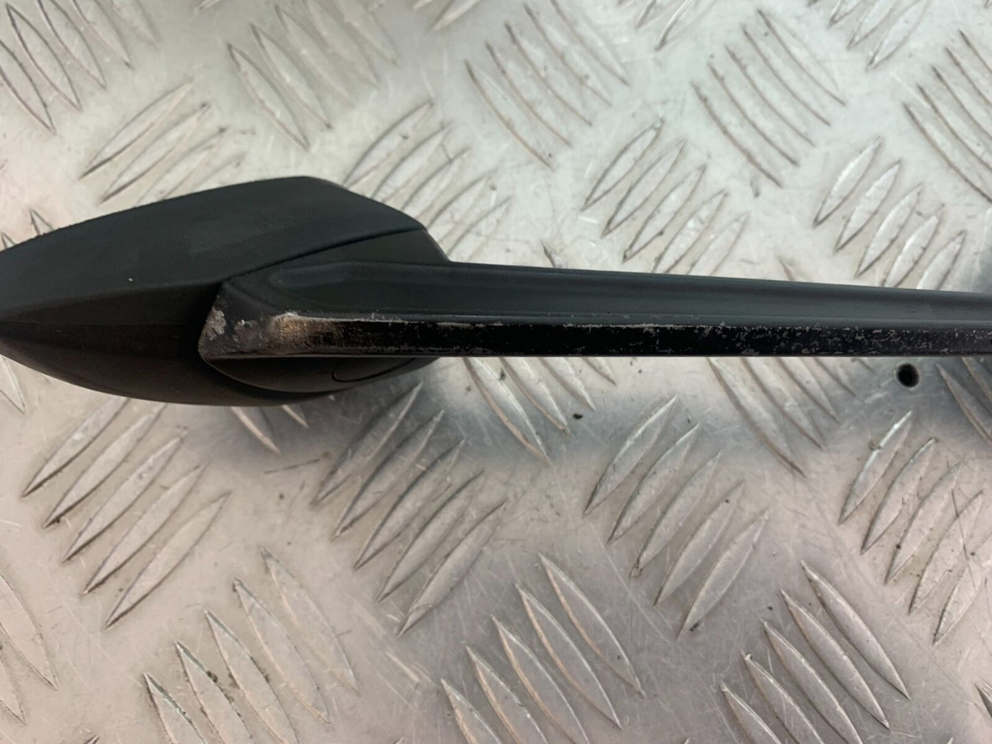YAMAHA XJ6 XJ6-S RIGHT MIRROR YEAR 2009-2015 (CMB1070)