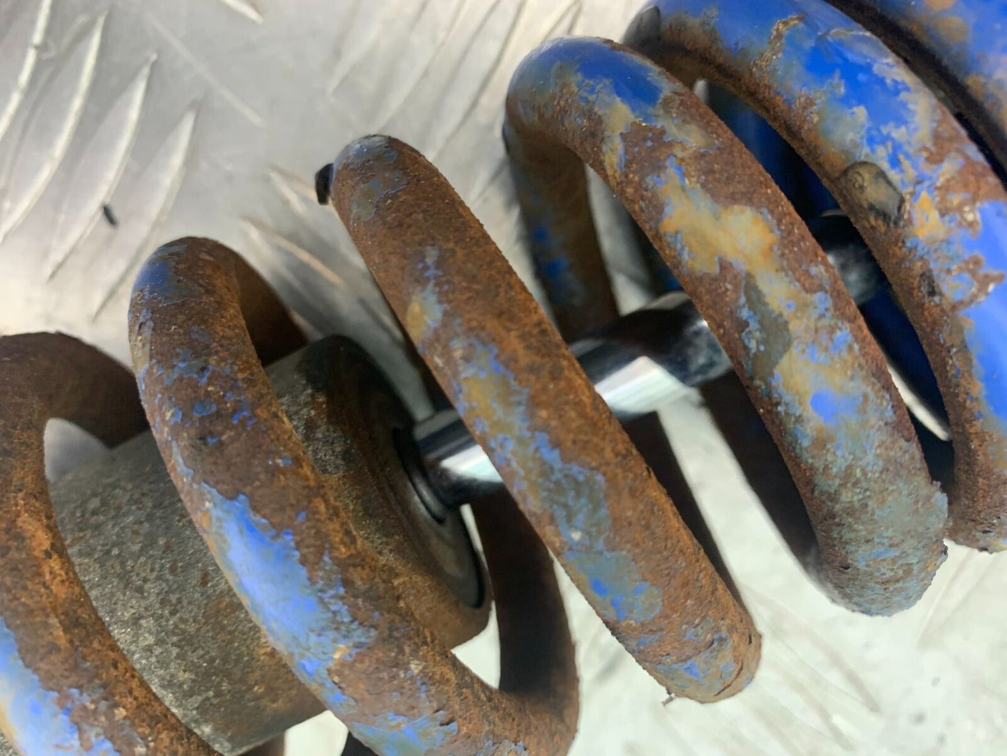HONDA ST1100 PAN EUROPEAN REAR SHOCK YEAR 1993-2001 (CMB1096)