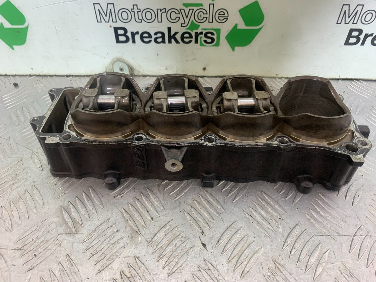 HONDA CBR1000 RR FIREBLADE BARRELLS AND 3 X PISTONS 2008-2011 (CMB1179)