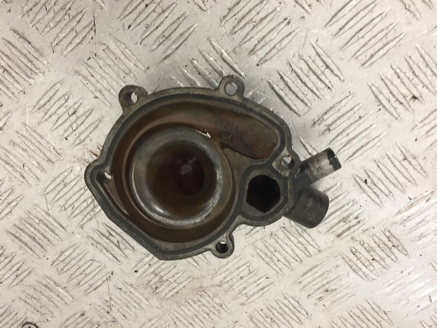 BMW F650 F 650 GS WATER PUMP COVER YEAR 2008-2012 (STOCK 837)