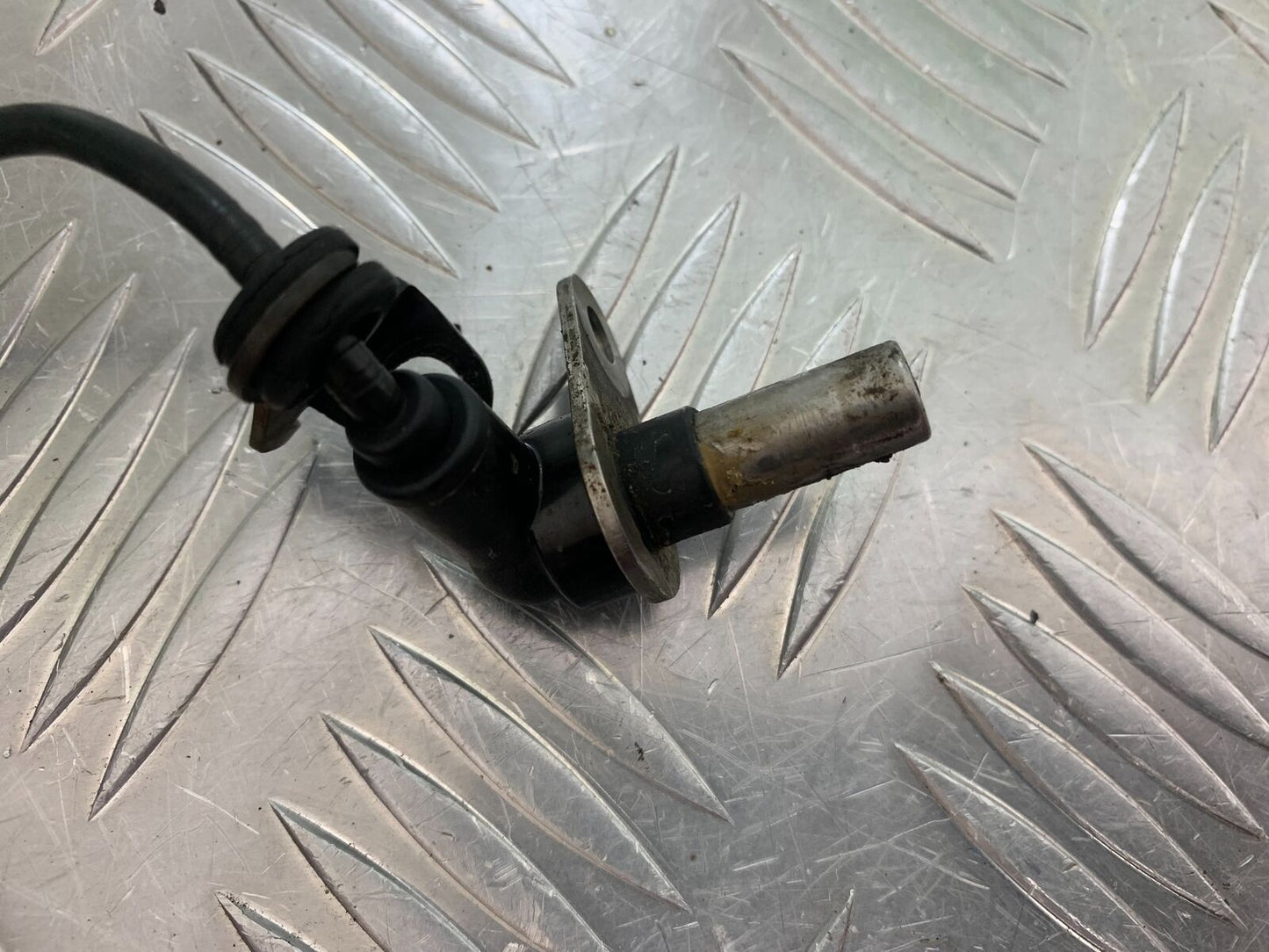 TRIUMPH TIGER 800 XC REAR ABS SENSOR YEAR 2011-2014 (CMB1022)