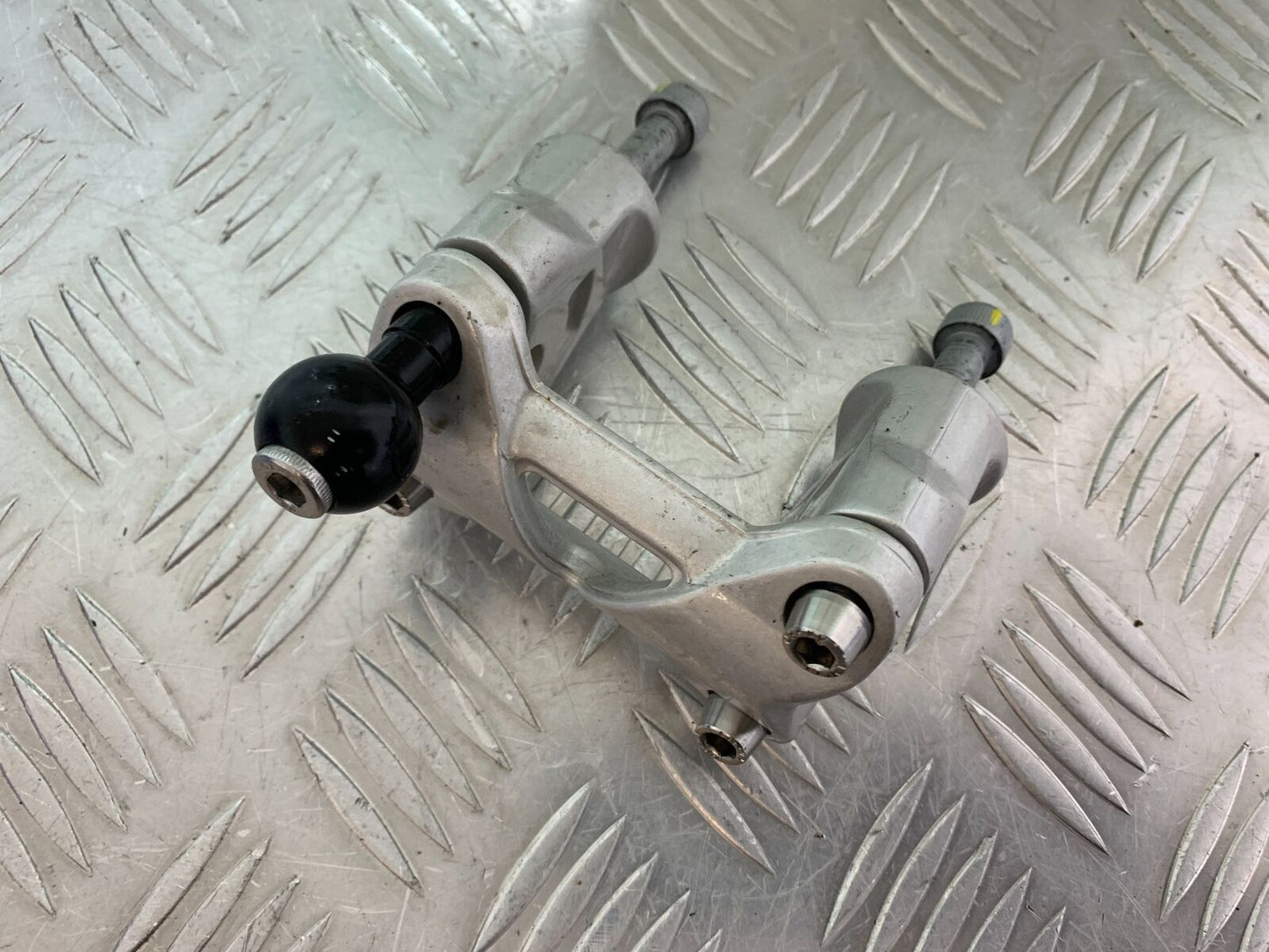 APRILIA SL750 SL 750 SHIVER HANDLEBAR RISERS YEAR 2012 (CMB1074)