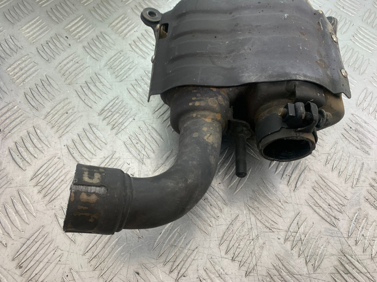 BSA 650 GOLD STAR EXHAUST COLLECTOR BOX YEAR 2022-2025 (CMB1262)