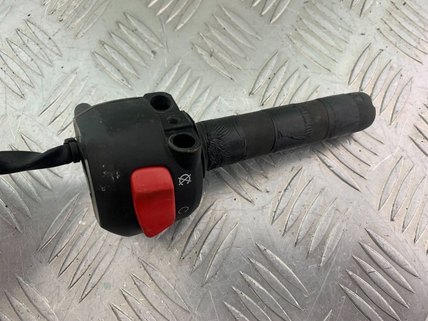 SUZUKI DL 650 V-STROM RIGHT SWITCH GEAR YEAR 2020 (CMB1117)