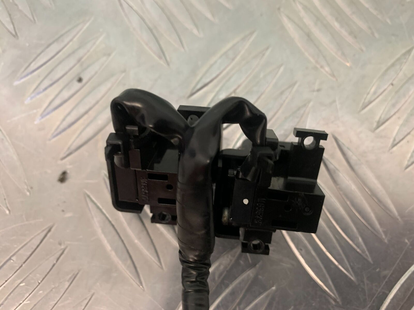 HONDA CRF1000 (DCT) AFRICA TWIN ABS SWITCH YEAR 2019 (STOCK 962)