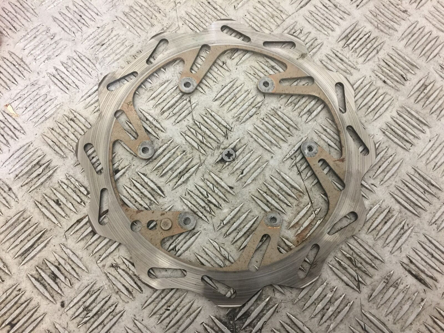 KTM400 KTM 400 EXC FRONT BRAKE DISC YEAR 2004 05 06 (STOCK 647)