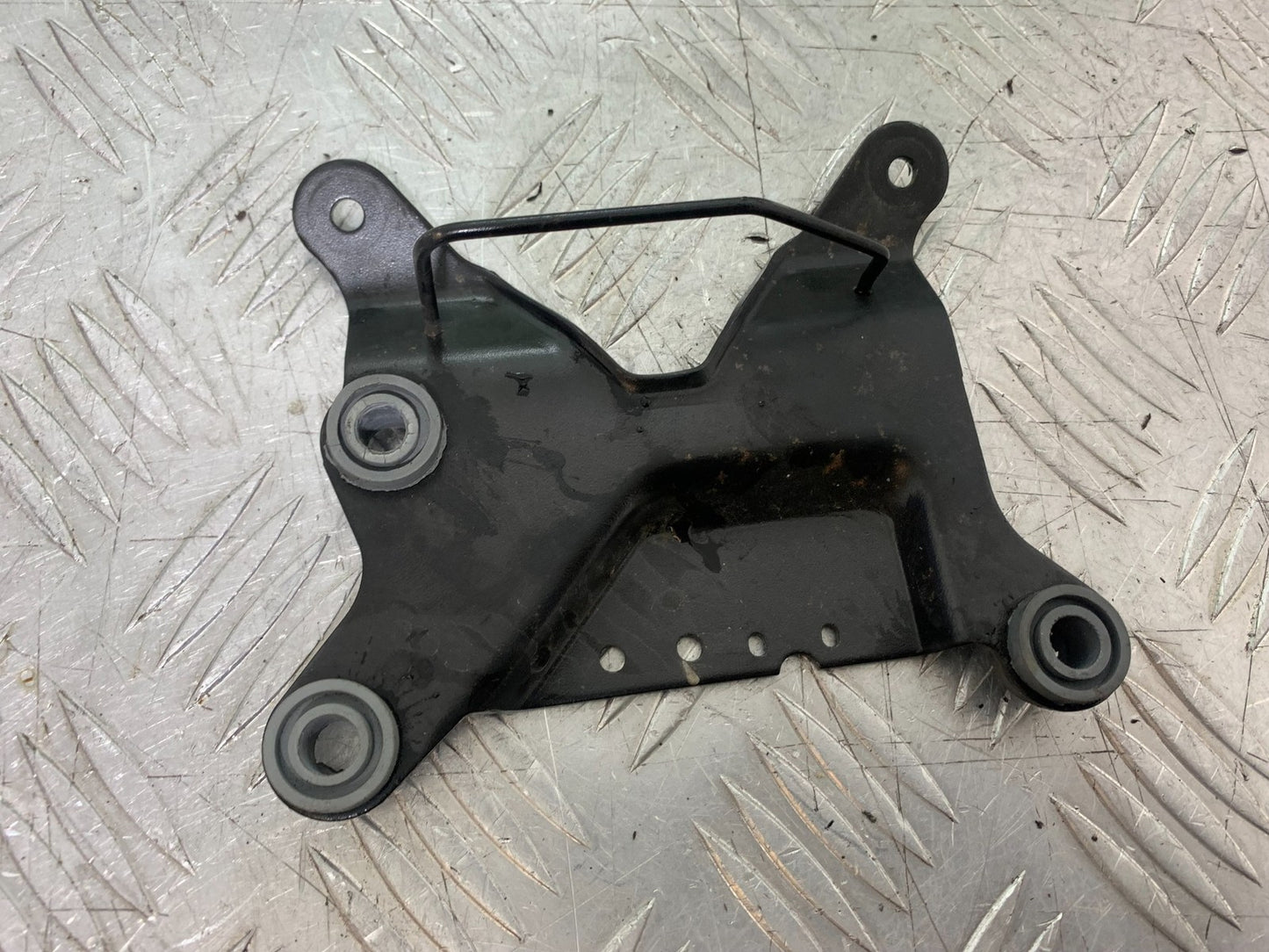 APRILIA SL750 SL 750 SHIVER SPEEDO MOUNTING BRACKET YEAR 2008-2016 (CMB1242)