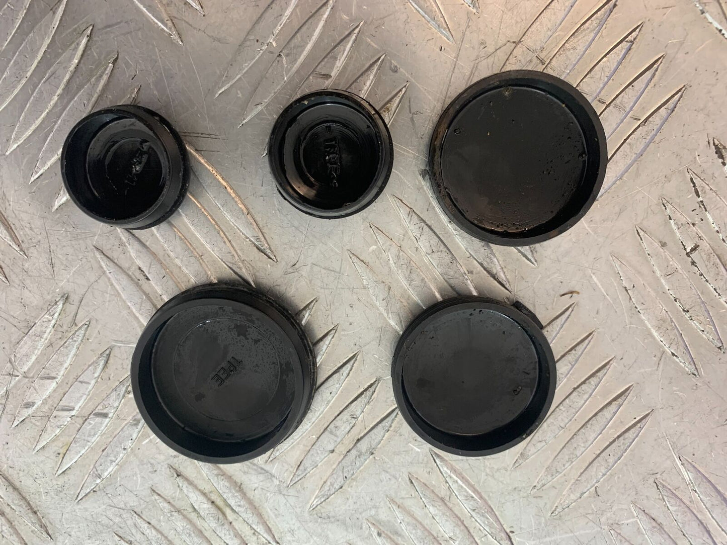 BMW R1100 RT R 1100 RT FRAME PLUGS YEAR 1996-2001 (CMB1095)