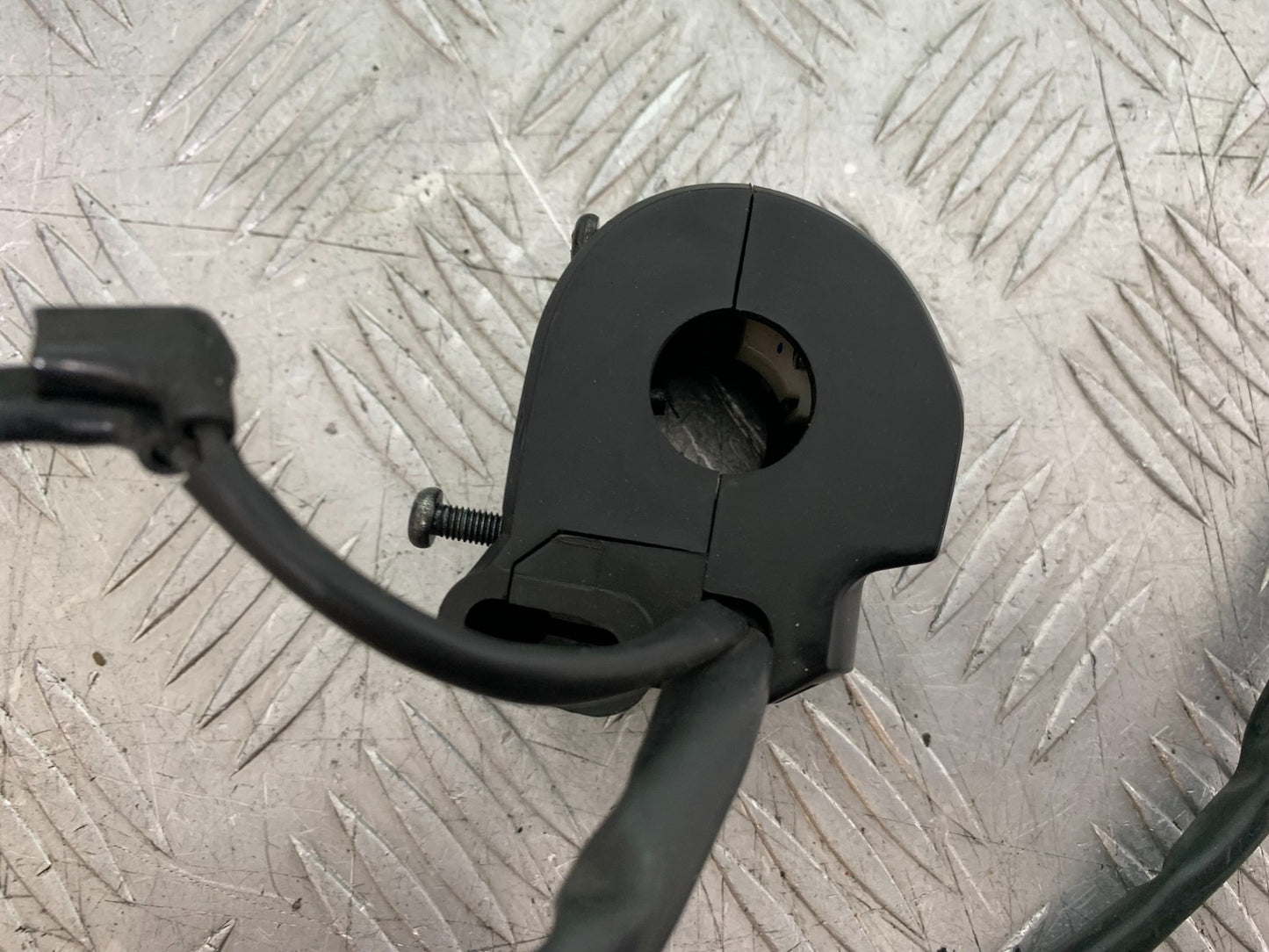 KAWASAKI ER6 N RIGHT SWITCH GEAR YEAR 2012-2017 (CMB1324)