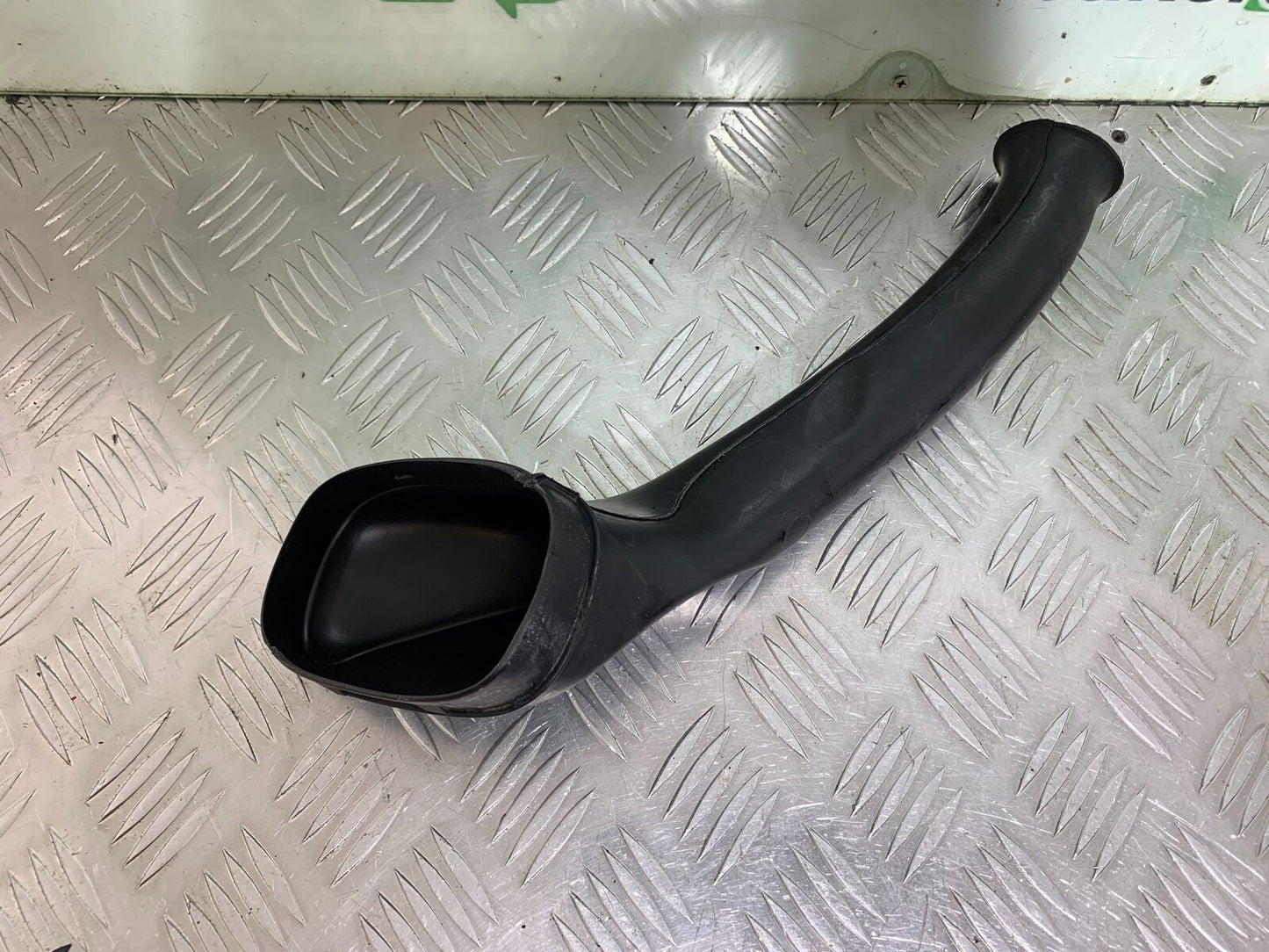 BMW F800 GT AIR TUBE YEAR 2013-2017 (CMB1031)