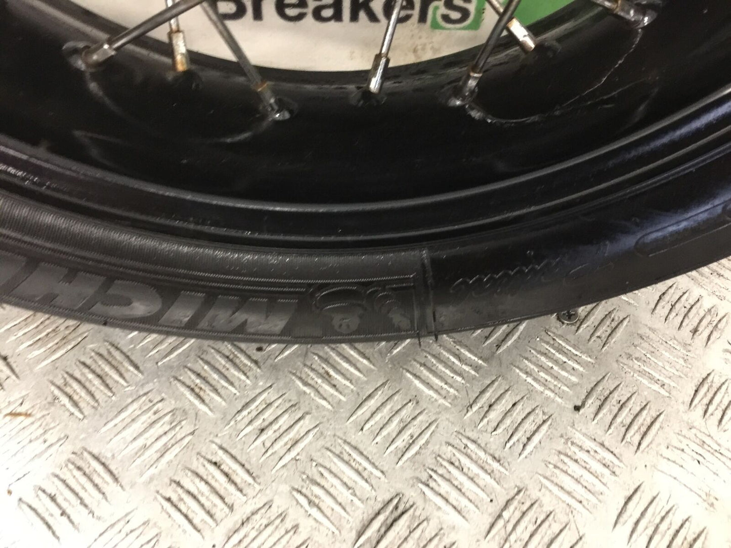 TRIUMPH 900 STREET SCRAMBLER REAR WHEEL YEAR 2018 (STOCK 896)