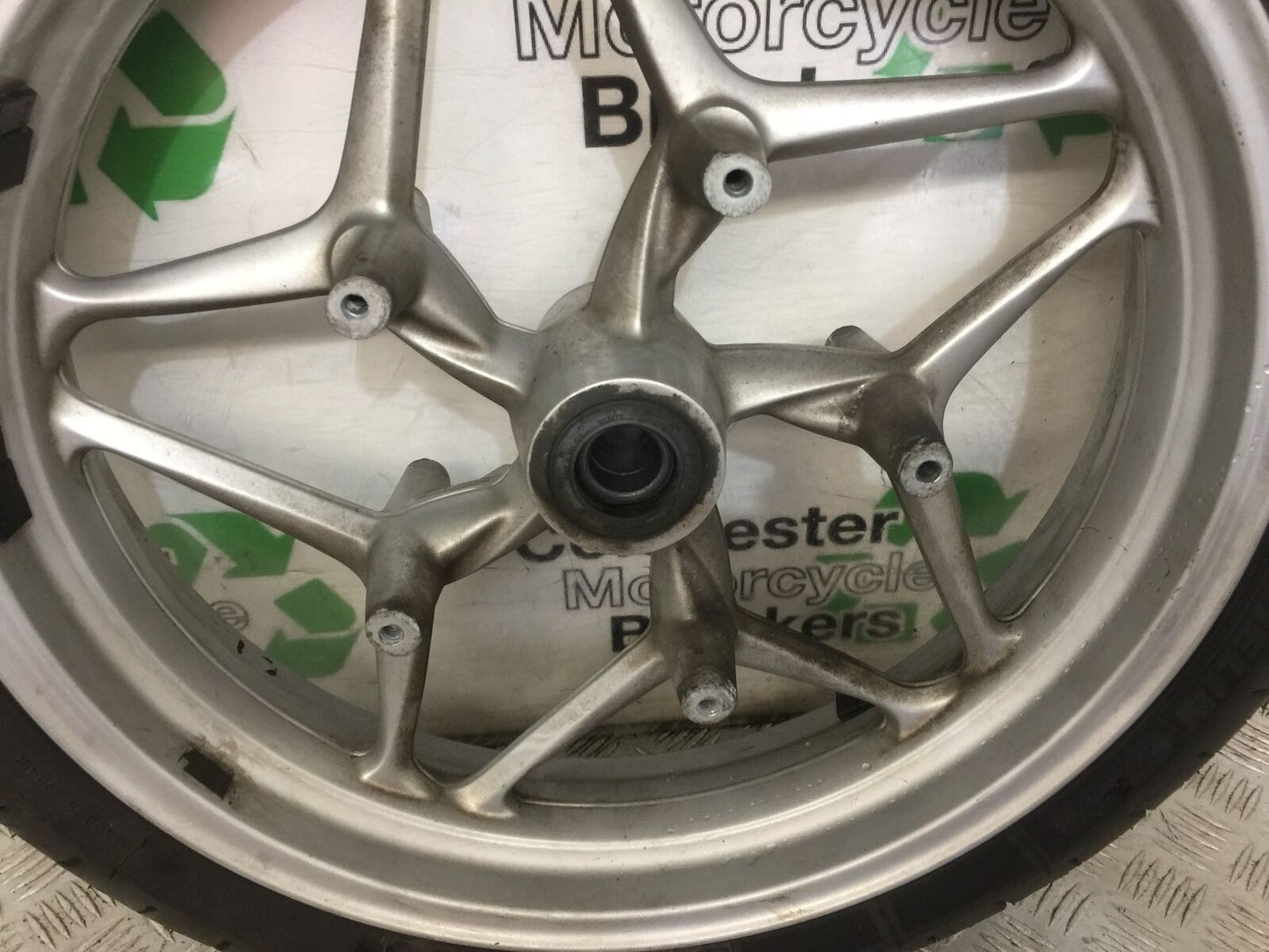 BMW F800 ST FRONT WHEEL (GOOD TYRE) YEAR 2011-2013 (STOCK 886)