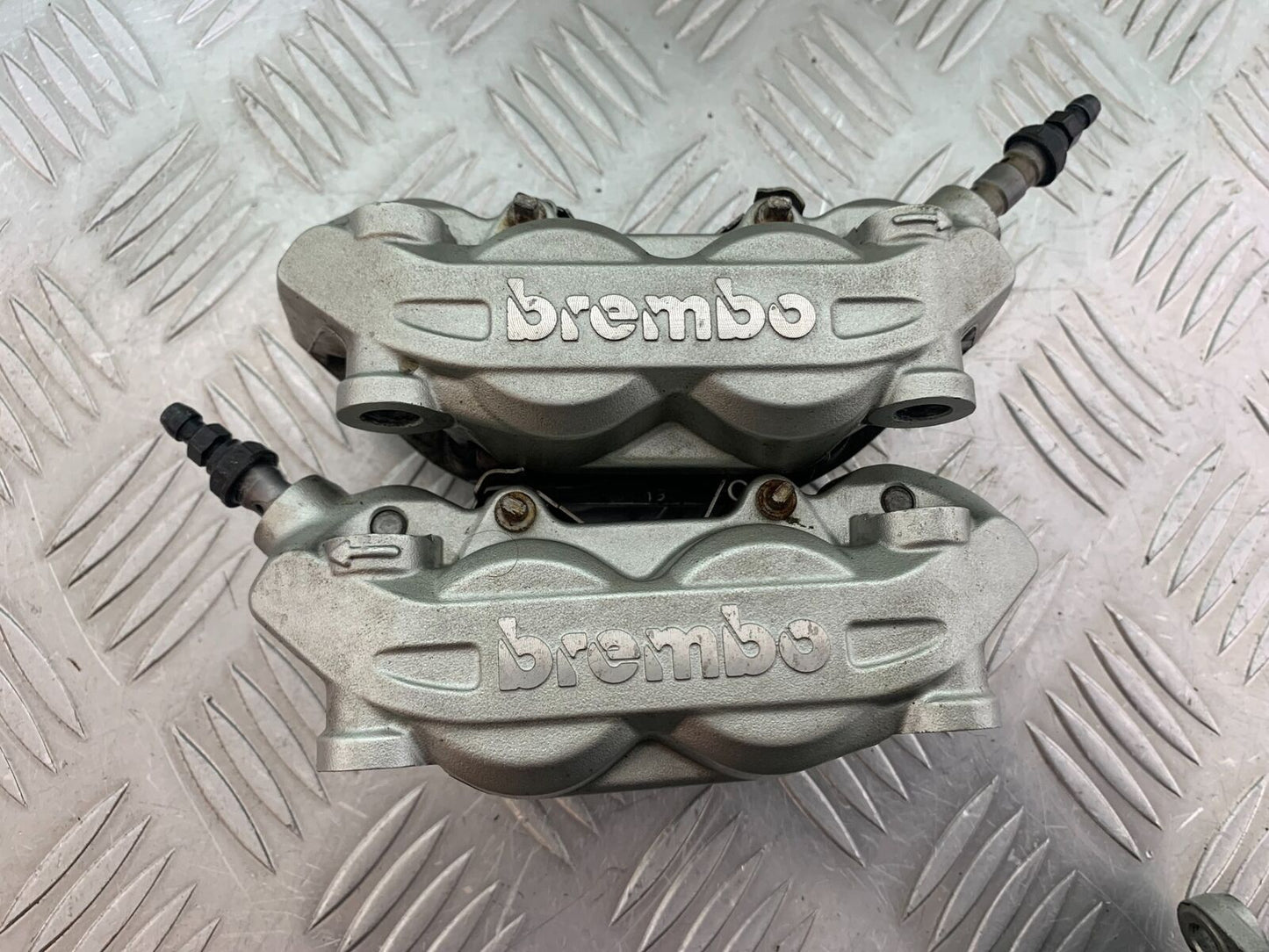 DUCATI STREETFIGHTER 848 FRONT BRAKE CALIPERS YEAR 2011-2016 (CMB1050)