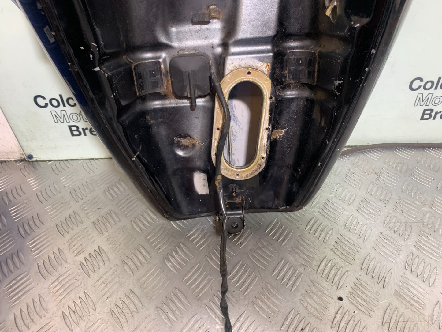 KAWASAKI VN1500 CLASSIC PETROL TANK YEAR 1999 -2006 (CMB1166)