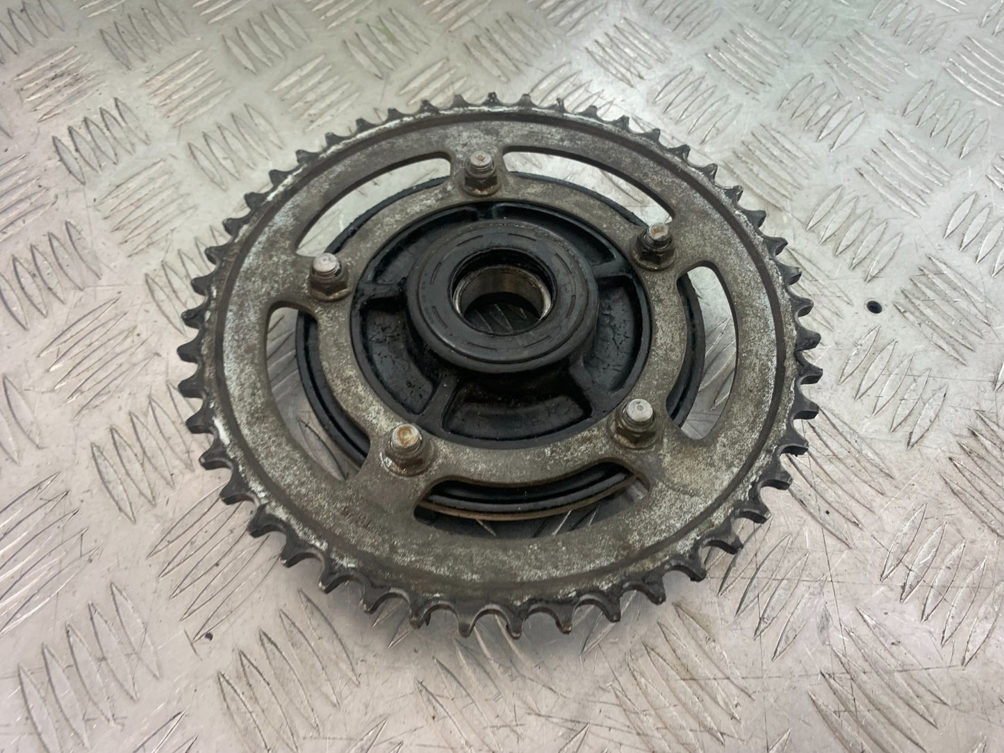 SUZUKI GSR600 GSR 600 SPROCKET CARRIER 2006-2010 (CMB1177)