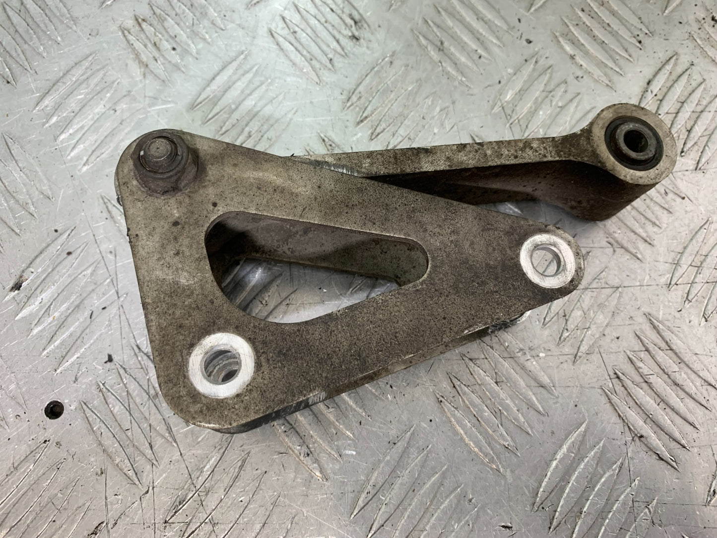 HONDA CBR1000 RR REAR SHOCK LINKAGE YEAR 2008-2011 (CMB1330)