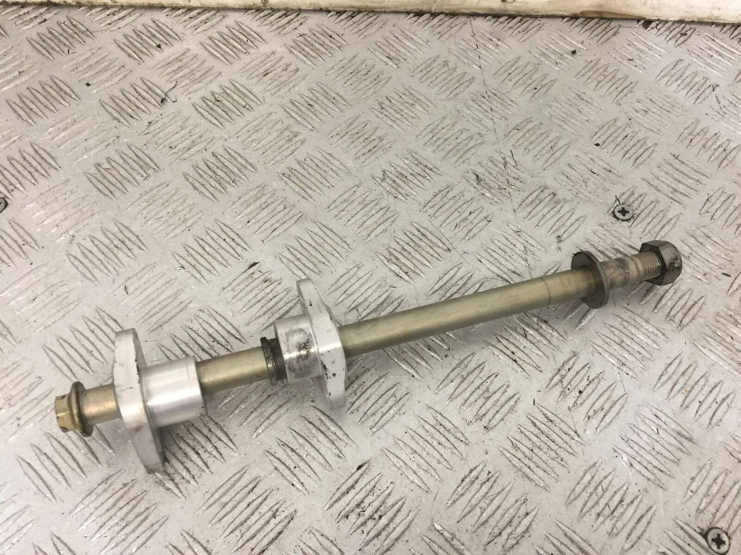TRIUMPH 675 STREET TRIPLE R SWINGARM SPINDLE YEAR 2012 (STOCK 849)