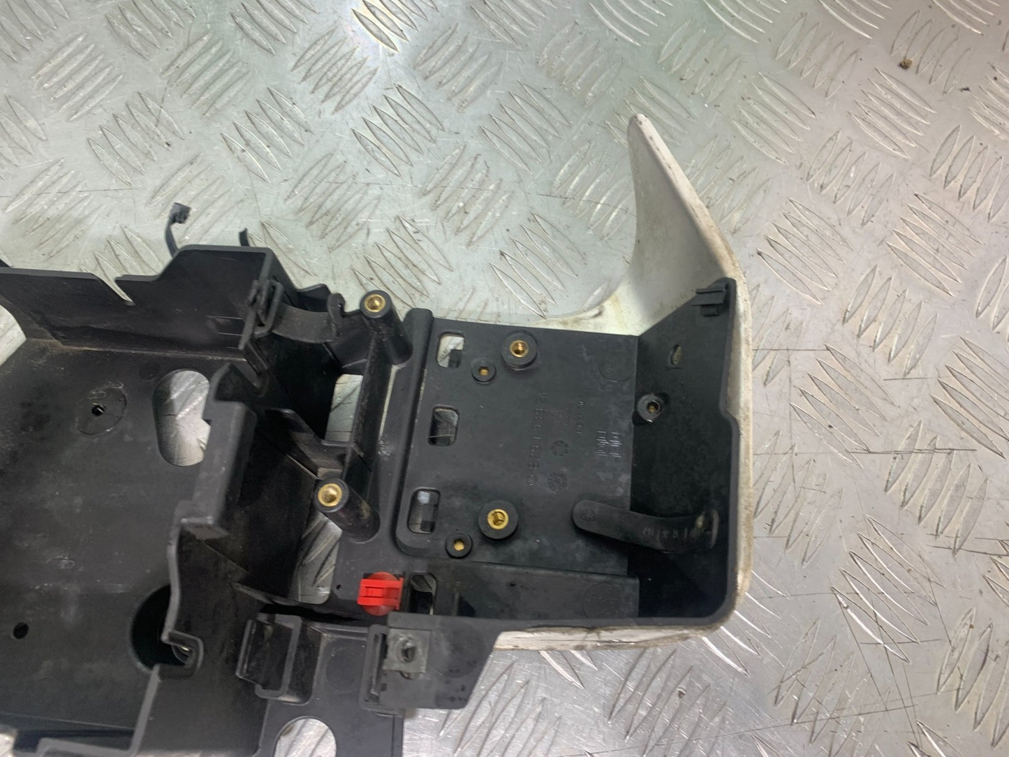 DUCATI 1198 S BATTERY TRAY YEAR 2009-2011 (CMB1219)