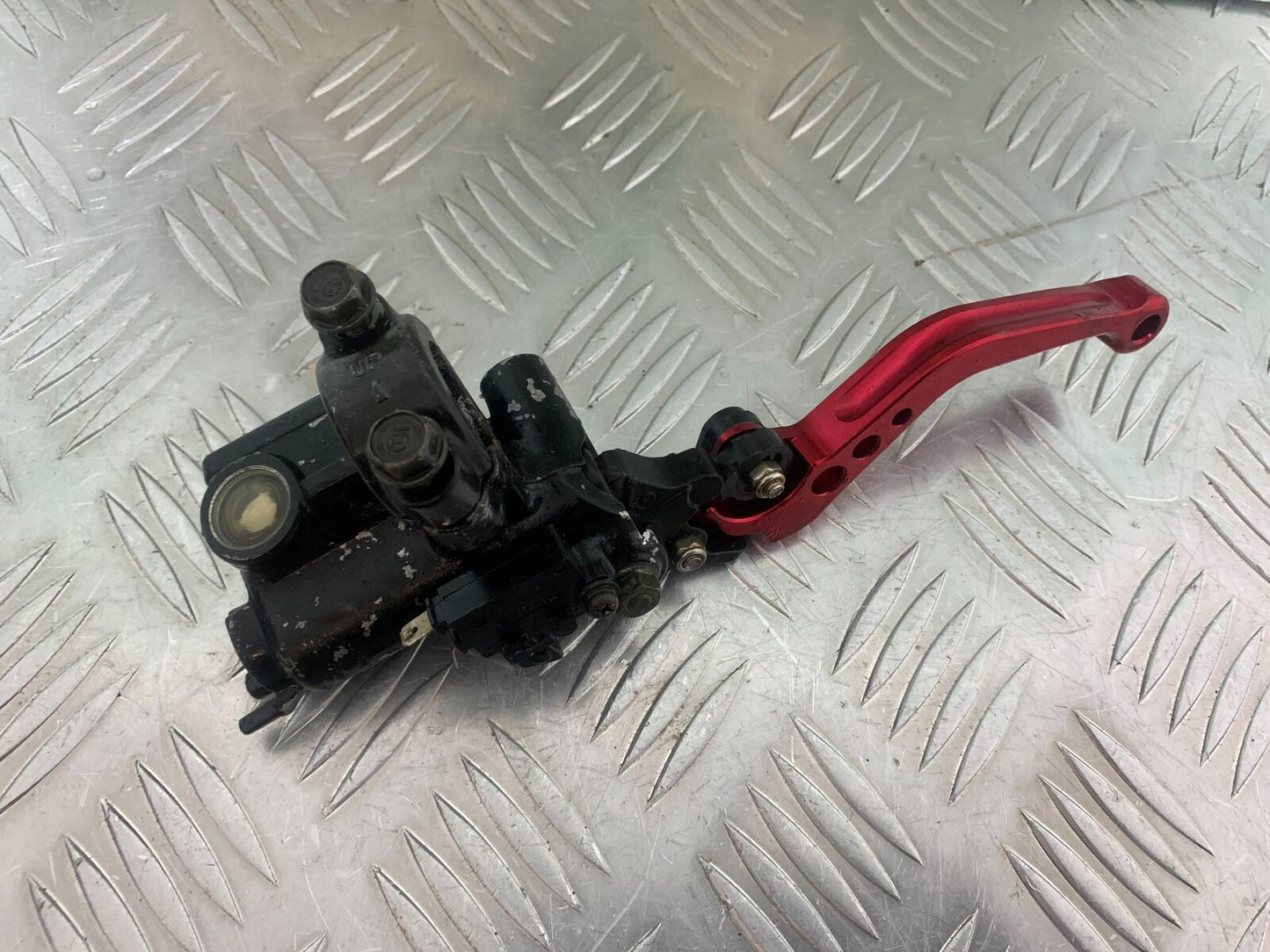 HONDA CBR125 CBR 125 FRONT MASTER CYLINDER YEAR 2004-06 (CMB1040)