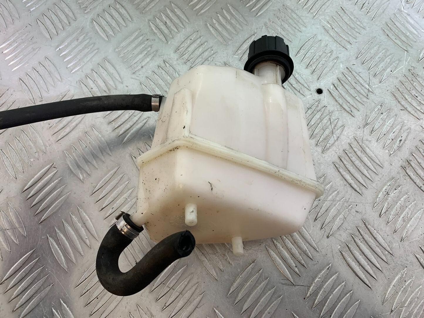 PIAGGIO X EVO 400 COOLANT BOTTLE YEAR 2007-2011 (CMB1069)