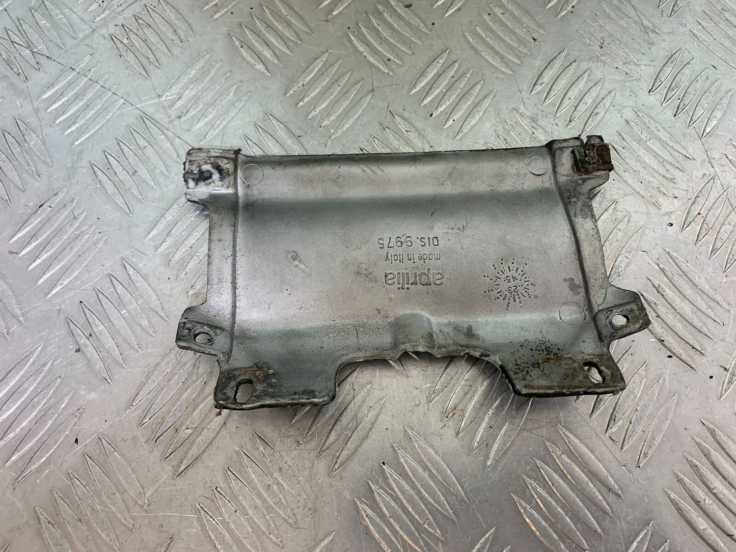 APRILIA RS50 RS 50 TAIL PIECE JOINER YEAR 1996-1998 (CMB1132)