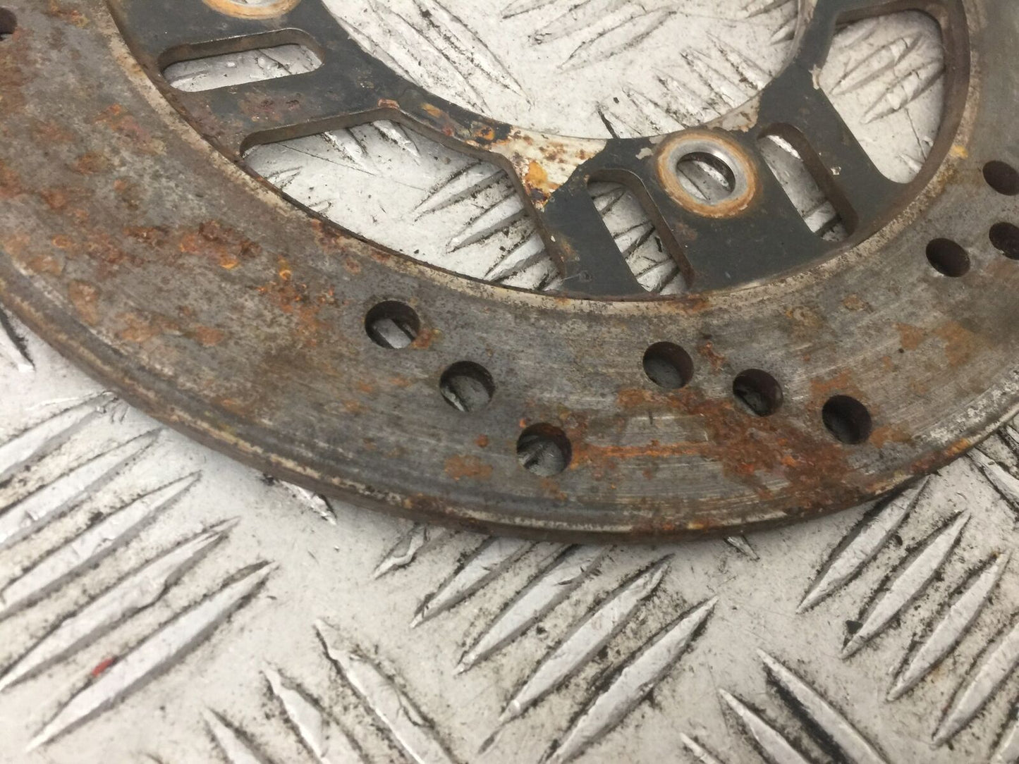 KAWASAKI ZZR600 ZZR 600 E REAR DISC YEAR 1994-05 (STOCK 876)