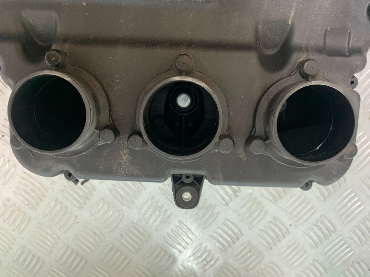 MV AGUSTA 800 F3 AIR BOX YEAR 2013-2016 (CMB1152)