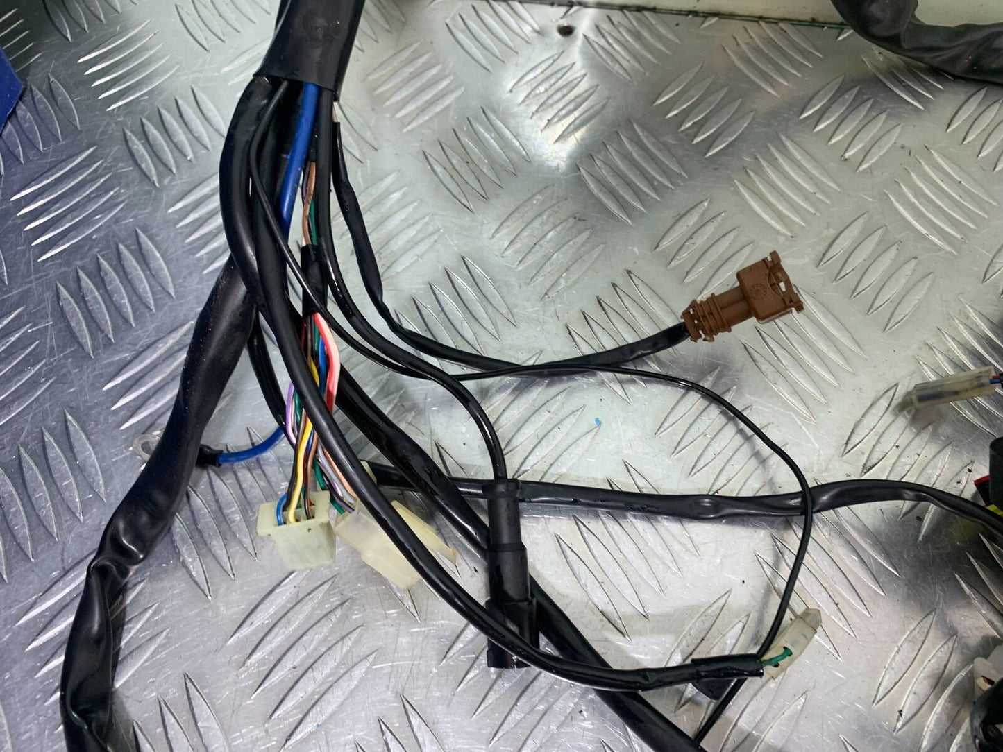 APRILIA FUTURA RST 1000 WIRING LOOM (FRONT PART) YEAR 2001-2005 (CMB1033)