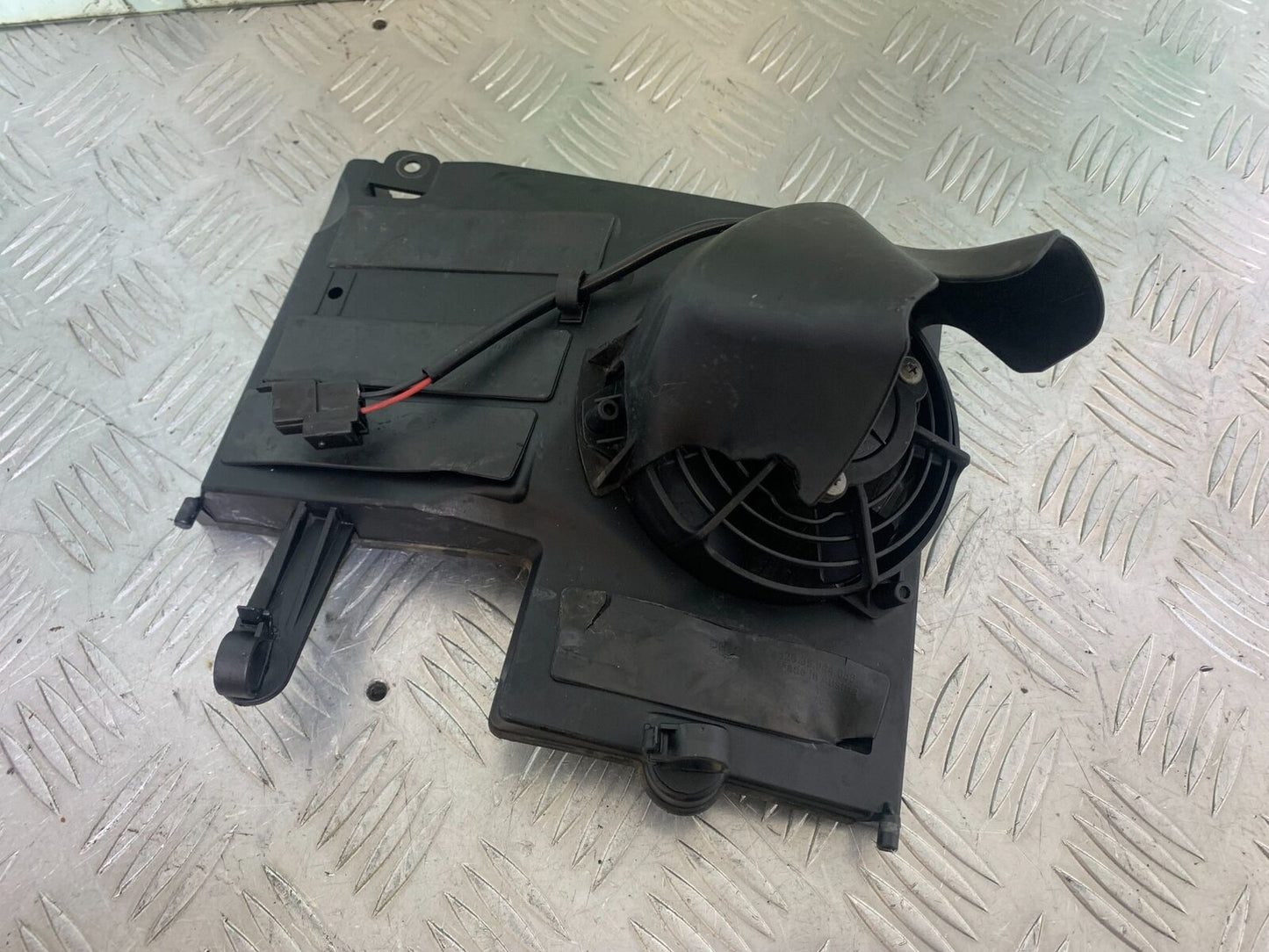 KTM 990 SUPERMOTO T RADIATOR FAN YEAR 2010-2011 (CMB1127)
