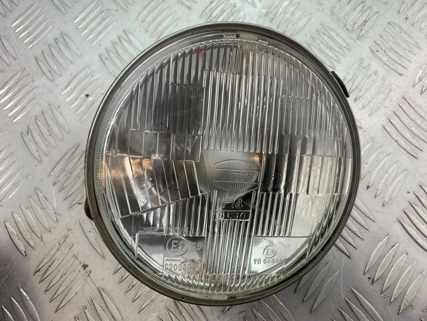 YAMAHA XVS 1100 DRAGSTAR HEADLIGHT YEAR 2000-2007 (CMB1108)