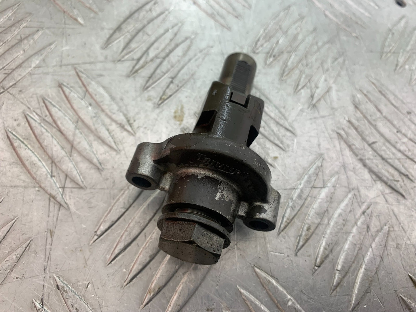 TRIUMPH TROPHY 900 CAM CHAIN TENSIONER YEAR 1991-95 (CMB1251)