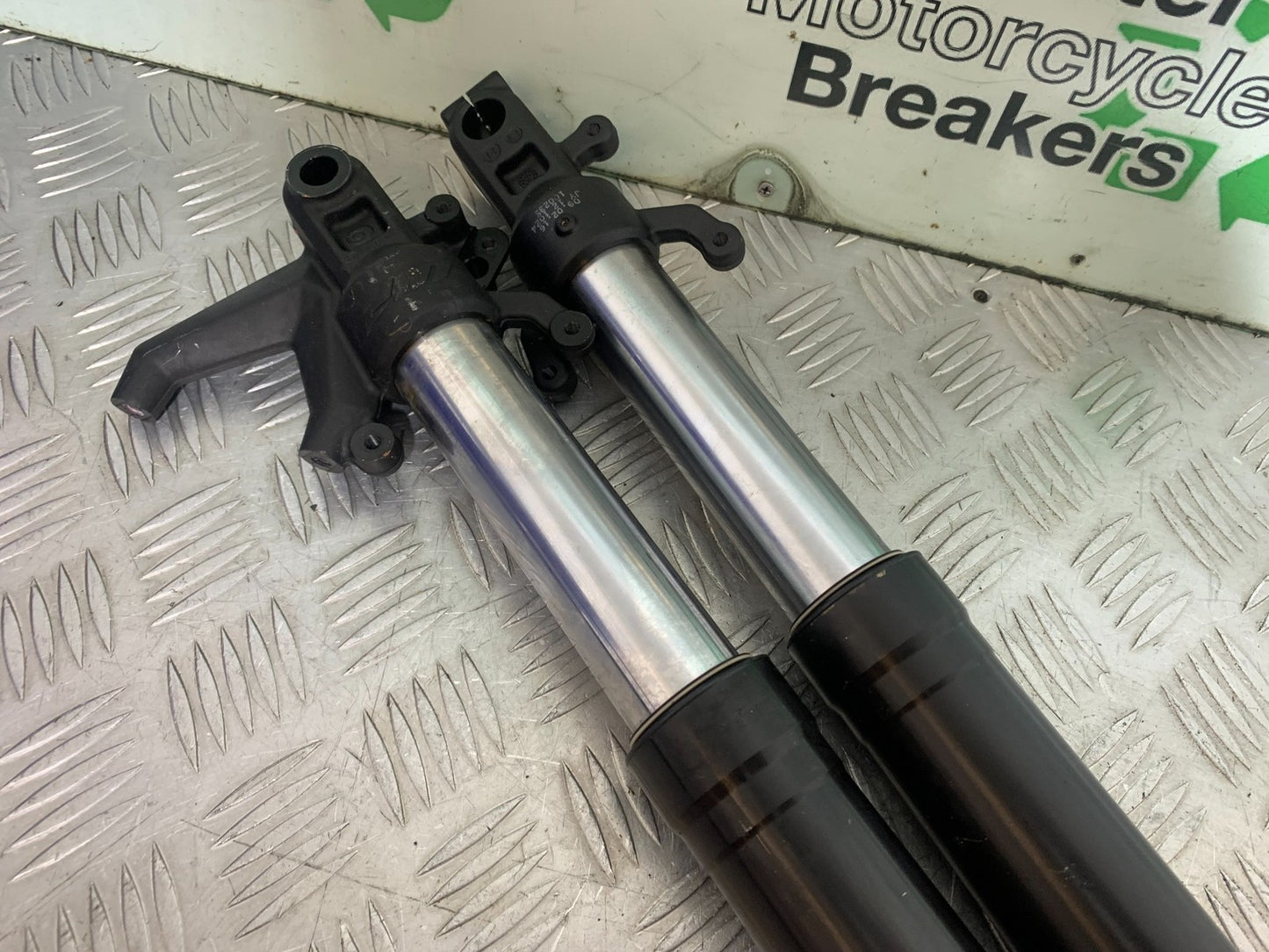KTM RC125 RC 125 FORKS (BENT SOLD AS PARTS) 2014 2017 (CMB1199)