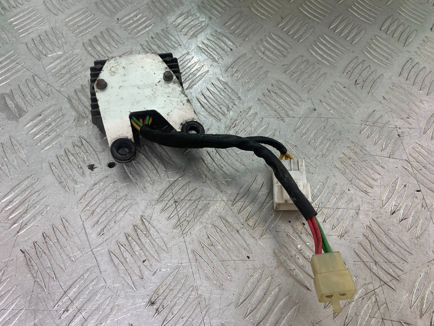 HONDA CBR600 CBR 600 RR REGULATOR YEAR 2003-2004 CMB1173)