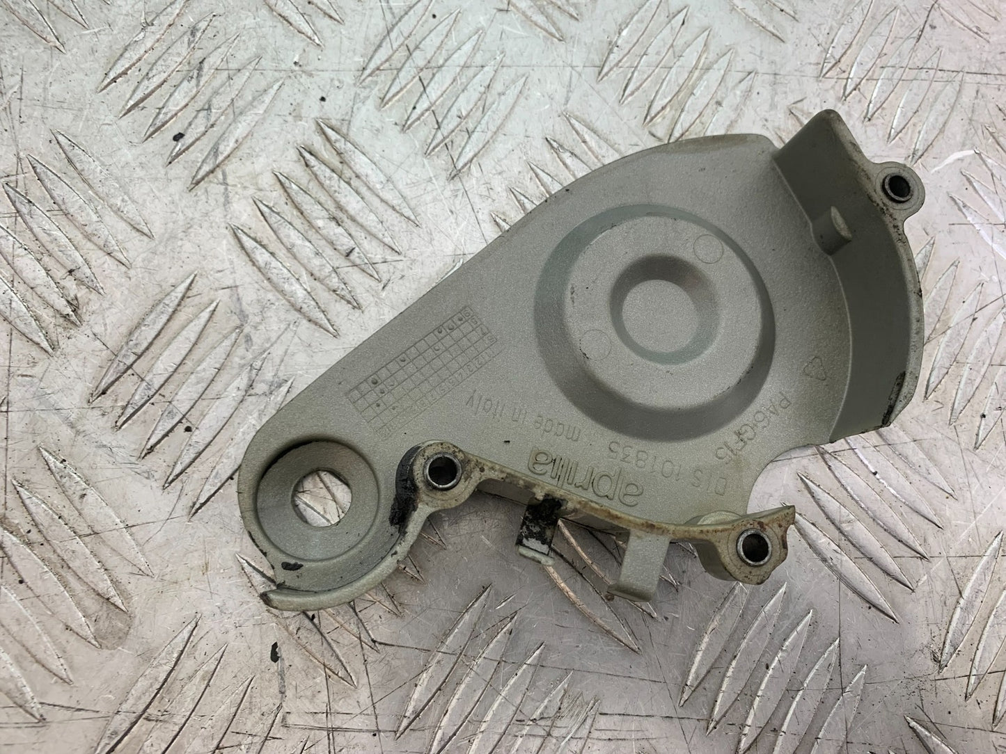 APRILIA RSV1000 RSV 1000 MILLE SPROCKET COVER 1998- 2003 (CMB1184)