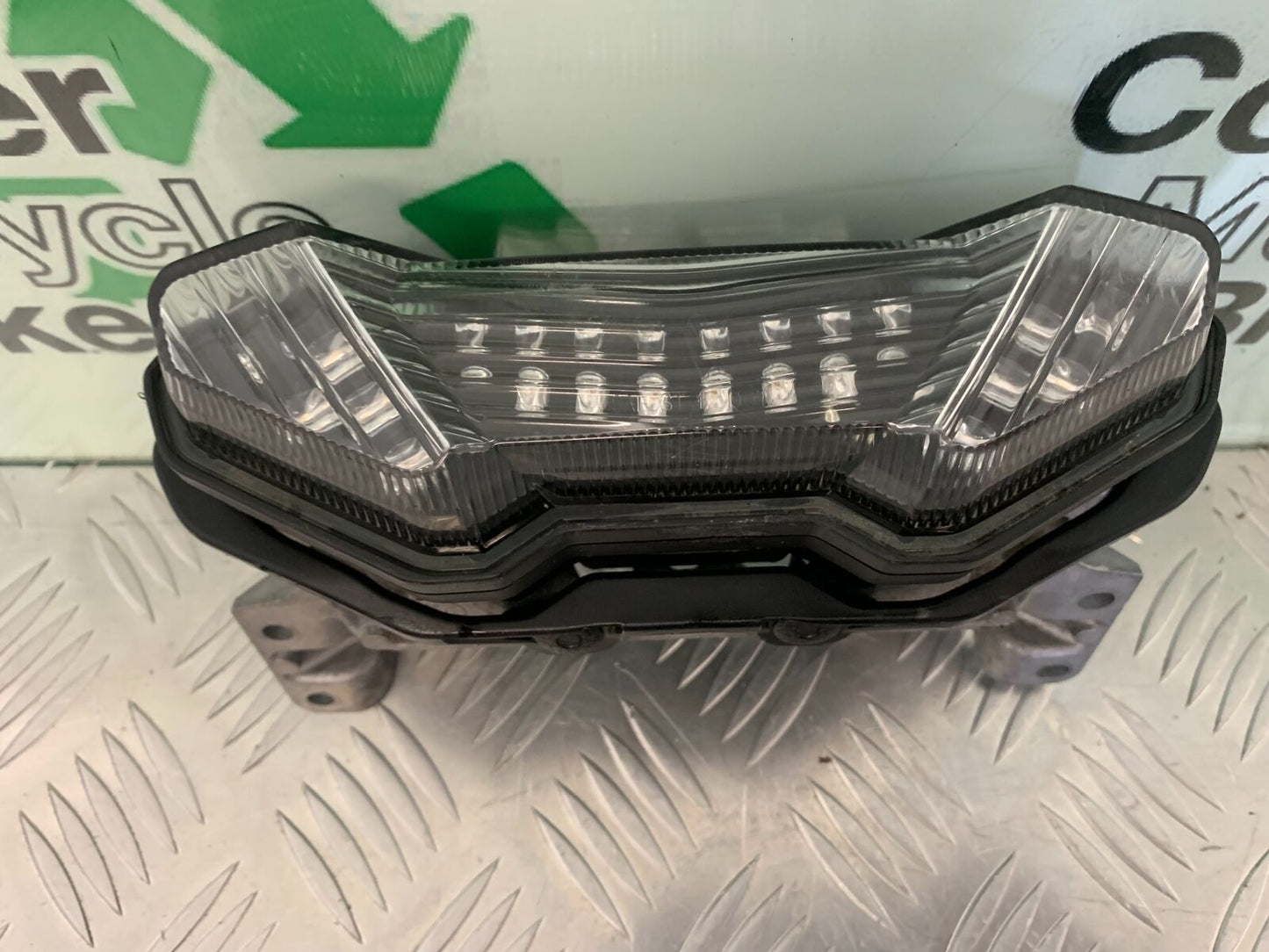 YAMAHA MT09 MT-09 TRACER 900 GT REAR LIGHT YEAR 2018-2020 (STOCK 982)