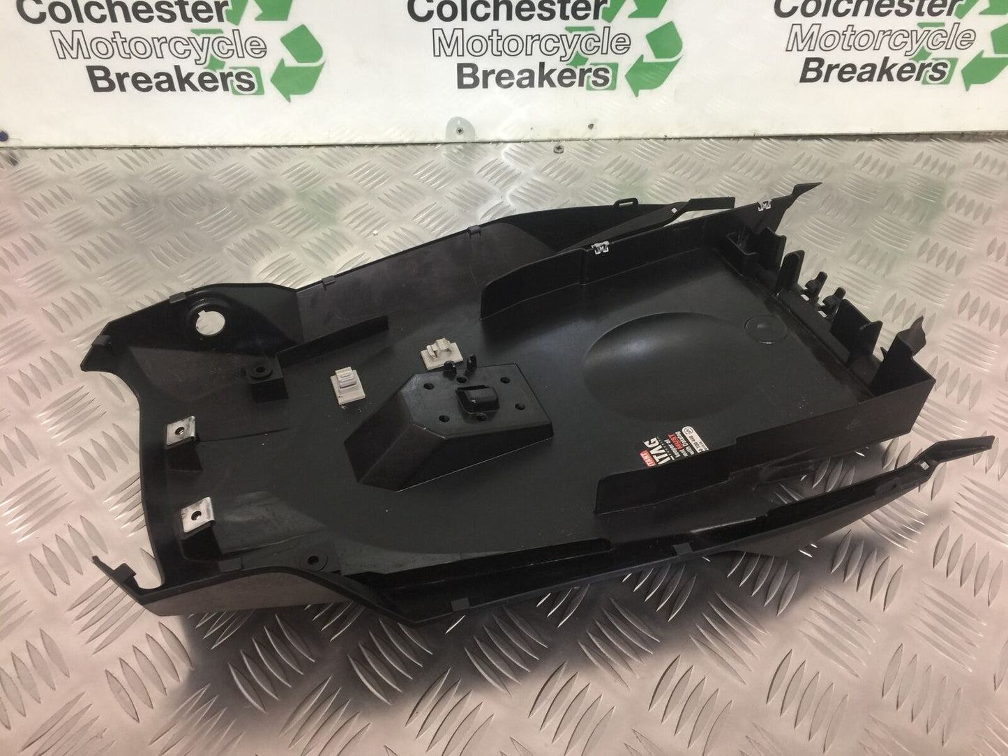 KAWASAKI VERSYS 1000 KLZ 1000 UNDERTRAY YEAR 2015-2018 (STOCK 912)