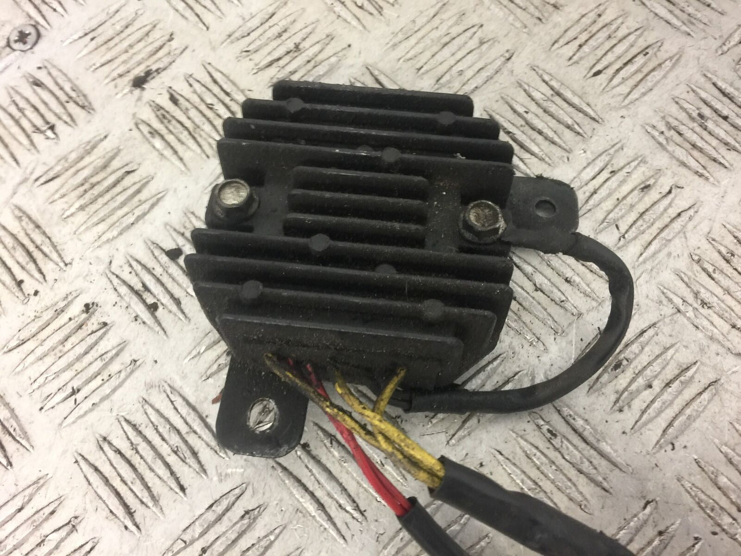 KTM RC125 RC 125 REGULATOR 2017 (STOCK 560)