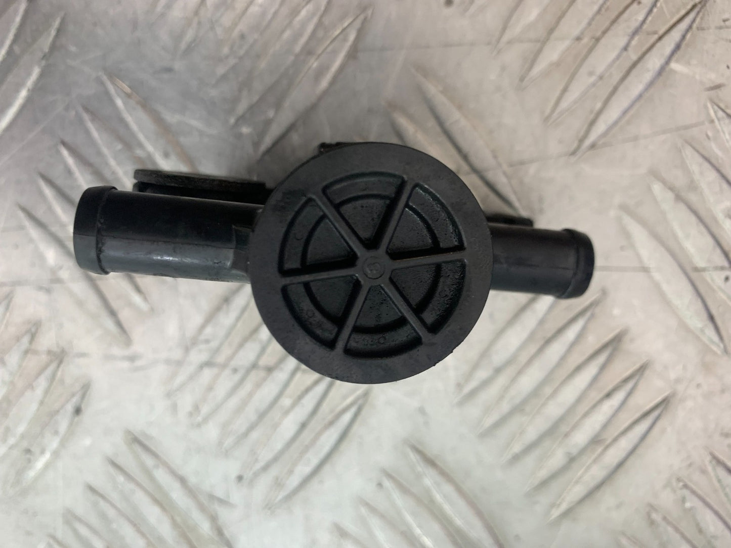 HONDA CB500 F CB500F AIR VALVE YEAR 2013-2015 (CMB1235)