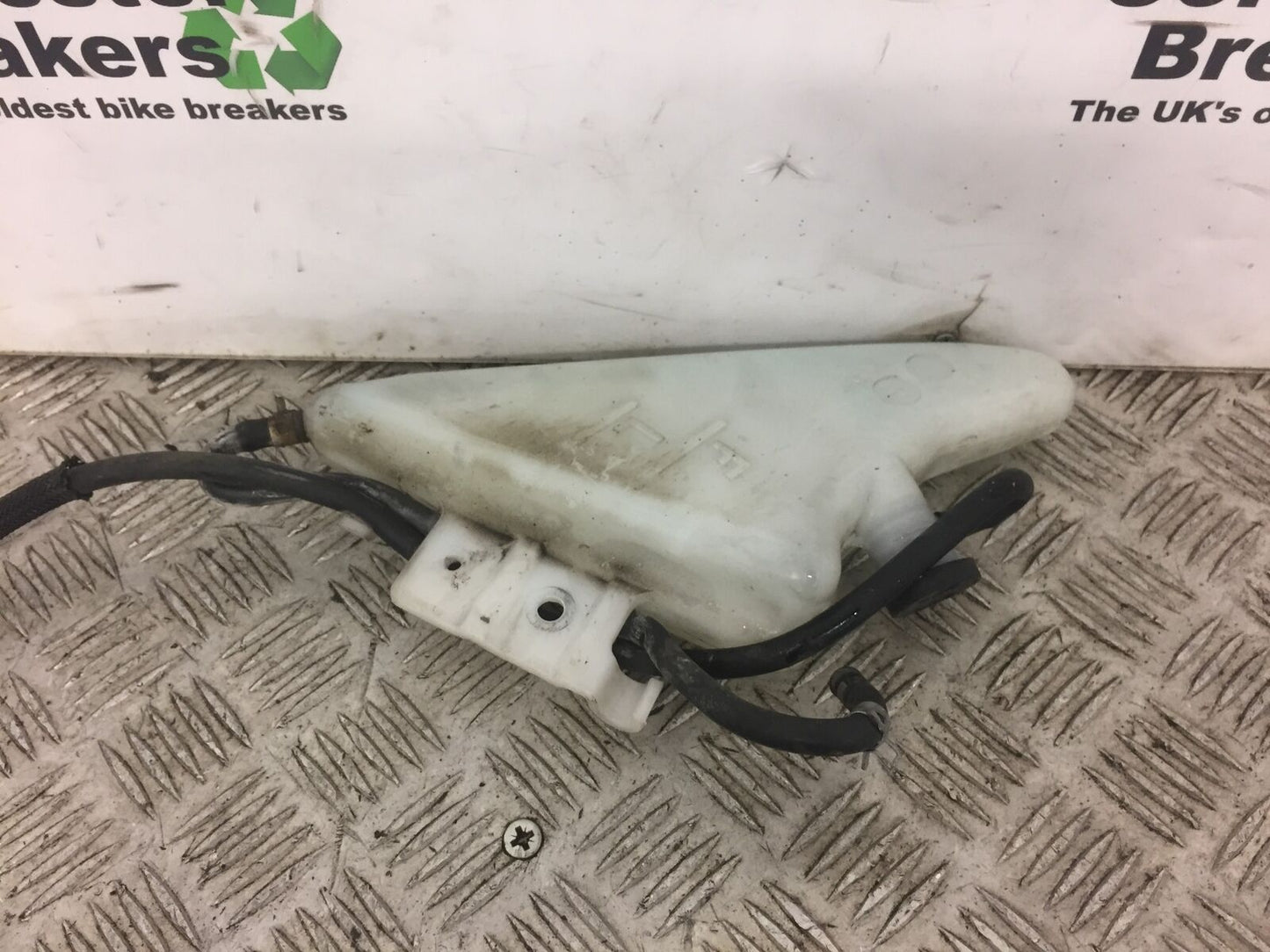SUZUKI GSXR750 GSXR 750 COOLANT BOTTLE YEAR 2011- 2017