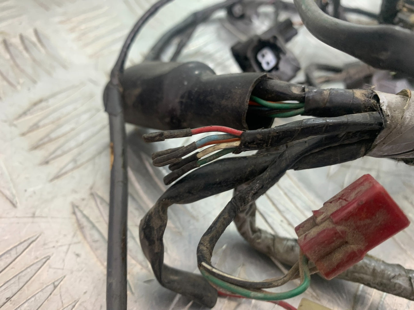 HONDA CBR600 CBR 600 RR WIRING LOOM YEAR 2003-2004 CMB1173)