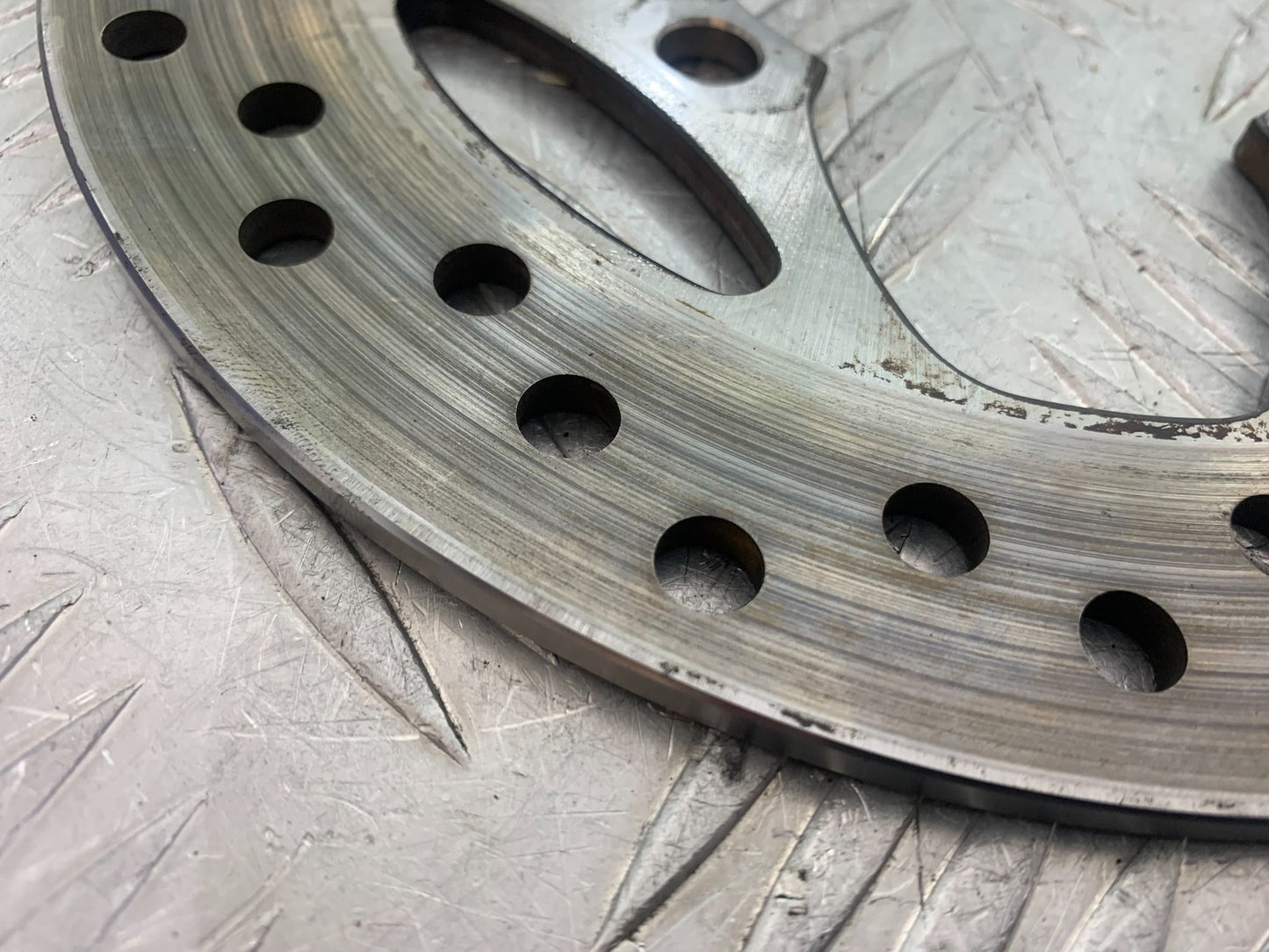 TRIUMPH 675 STREET TRIPLE REAR BRAKE DISC 2013-2016 (CMB1186)