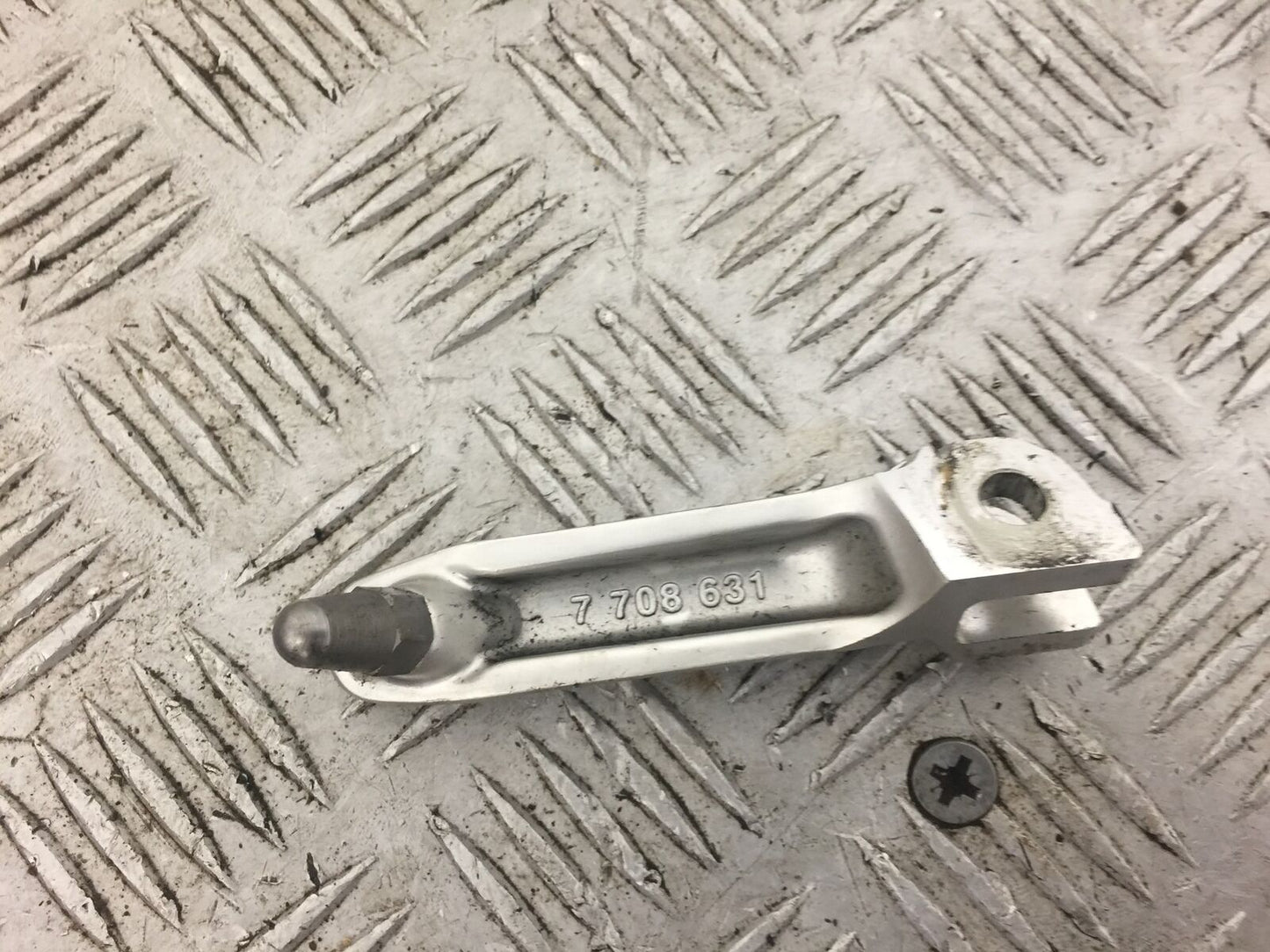 BMW S1000 RR FRONT LEFT PEG YEAR 2015 STOCK (476)